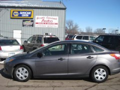 2013 Ford Focus S ONE OWNER LOW MILES